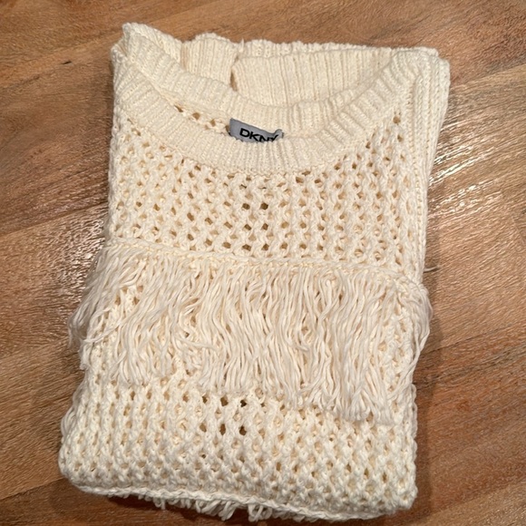 DKNY Crochet Fringe Sleeveless Festival Boho Sweater • Size Small - Picture 15 of 15